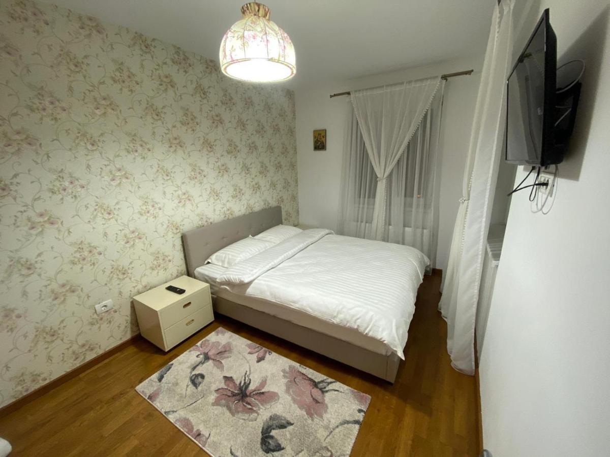 John'S Apartment 阿尔巴·尤利亚· 外观 照片